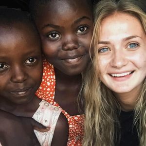 Meet your Posher, Karina